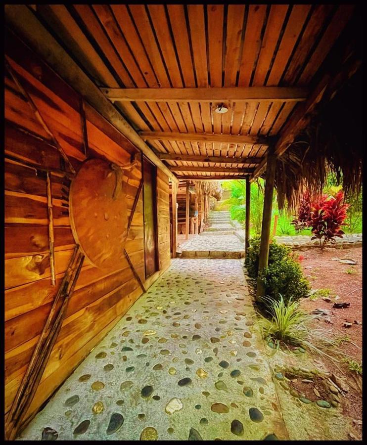 Eco Hostal Monolandia El Zaino Buitenkant foto